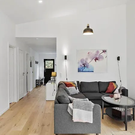 M347-vaeggerlose-folvavej-18 * Bøtø By